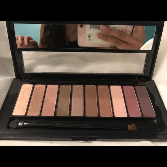 L’Oreal La Palette Nude 2 - Picture 1 of 3